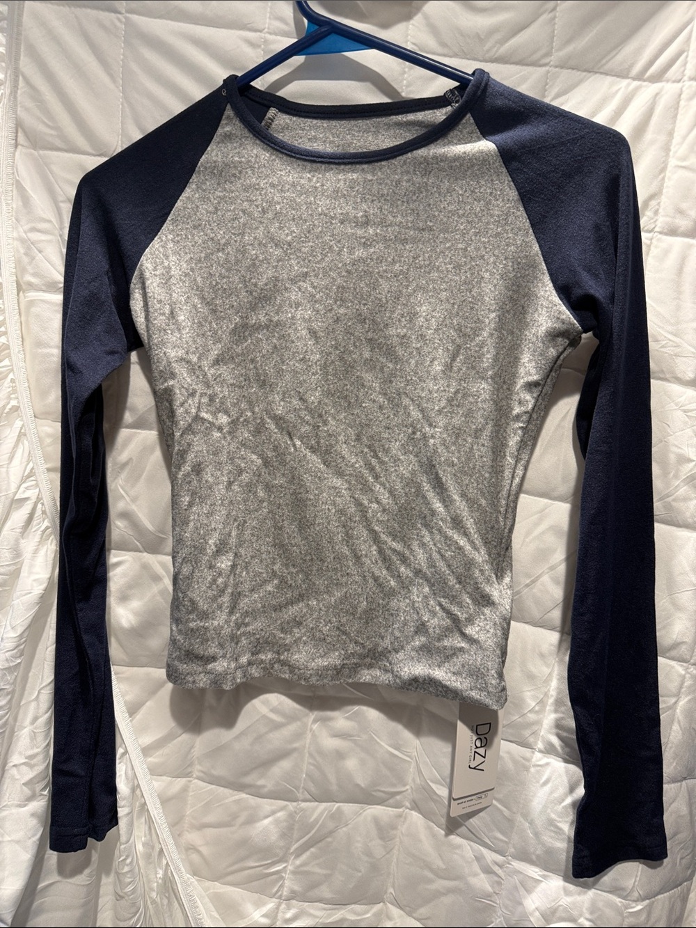 BNWT Two-Tone Long Sleeve Raglan Top - Gray and Navy